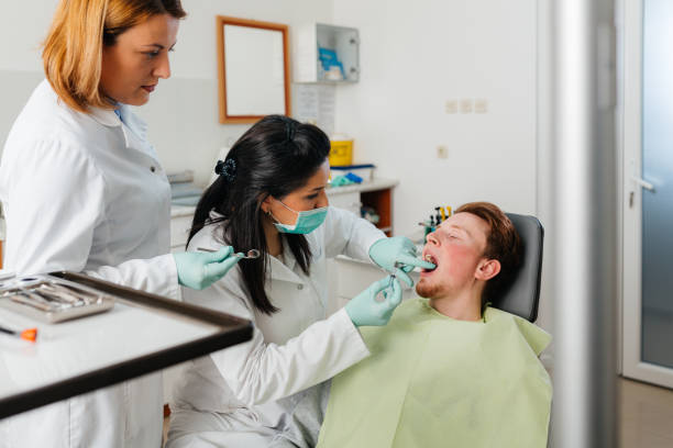Best Emergency Tooth Extraction in Osseo, WI
